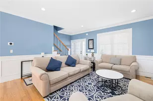 136 Cobble Hill Rd, Lincoln, RI 02865 - Photo 10