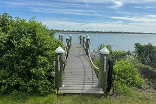 20 Snowberry Ln, Westerly, RI 02891 - Photo 8