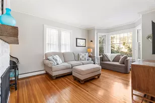 269 Doyle Ave, Providence, RI 02906 - Photo 6