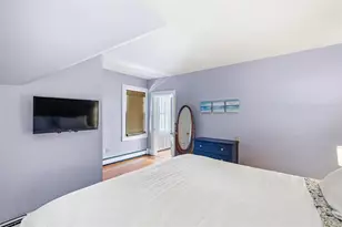 269 Doyle Ave, Providence, RI 02906 - Photo 32