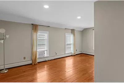 19 Cross Street, Newport, RI 02840 - Photo 28