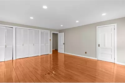 19 Cross Street, Newport, RI 02840 - Photo 36