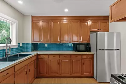 19 Cross Street, Newport, RI 02840 - Photo 22