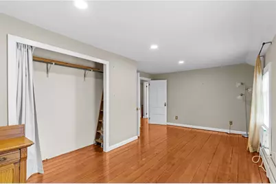 19 Cross Street, Newport, RI 02840 - Photo 32