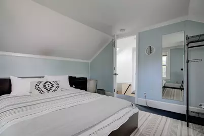 27 Burnside Avenue, Newport, RI 02840 - Photo 14