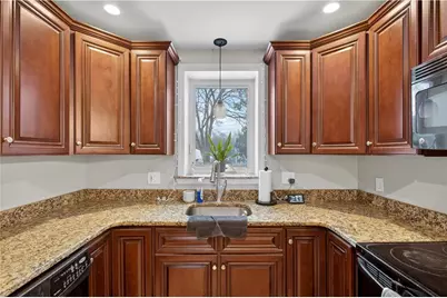 110 Panto Road, Warwick, RI 02886 - Photo 12