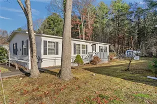 77 Lear Dr, Coventry, RI 02816 - Photo 2