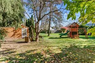 333 Phenix Ave, Cranston, RI 02920 - Photo 26