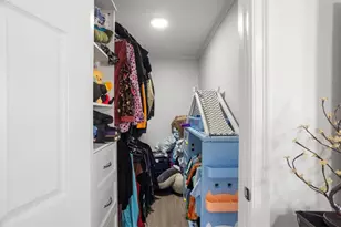 38 Klondike St, Providence, RI 02909 - Photo 10