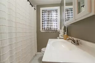 91 Windsor Park Dr, Coventry, RI 02816 - Photo 12