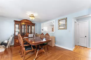 3 Hutchinson Ave, Pawtucket, RI 02861 - Photo 6