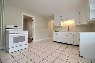 143 Tower St, Westerly, RI 02891 - Photo 4