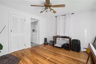 4 Halsey Ave, Middletown, RI 02842 - Photo 8