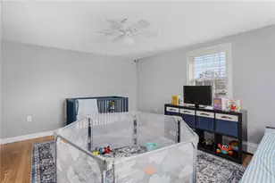 4 Halsey Ave, Middletown, RI 02842 - Photo 22