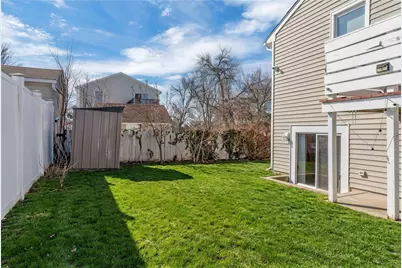 66 Silver Lake Avenue, Providence, RI 02909 - Photo 30