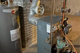 2075 Mineral Spring Ave, North Providence, RI 02911 - Photo 20