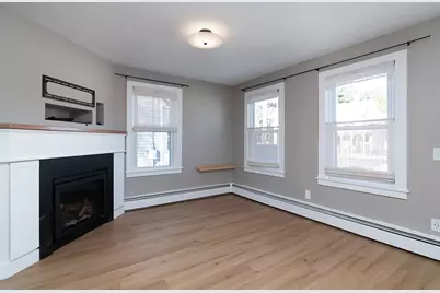 40 Mechanic Street, South Kingstown, RI 02879 - Photo 6