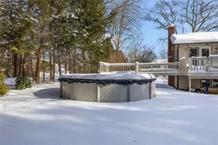 18 Orchard Ave, Smithfield, RI 02828 - Photo 10