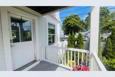 115 Wellington Avenue #1, Newport, RI 02840 - Photo 2