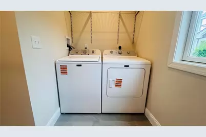 115 Wellington Avenue #1, Newport, RI 02840 - Photo 32