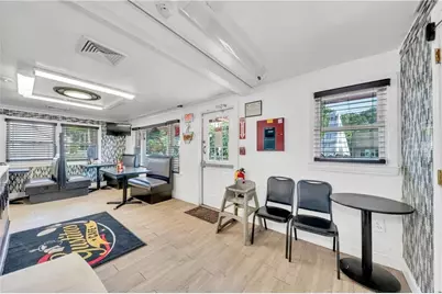 426 Cass Avenue, Woonsocket, RI 02895 - Photo 16