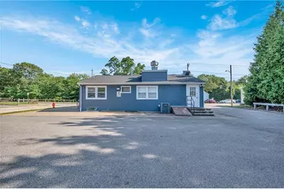 426 Cass Avenue, Woonsocket, RI 02895 - Photo 6