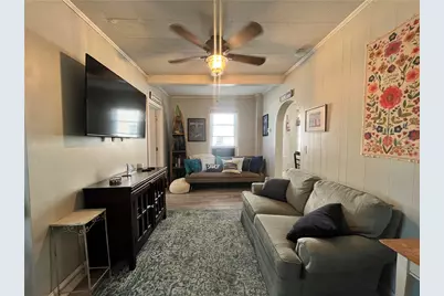 16 Vaughan Avenue #1, Newport, RI 02840 - Photo 2