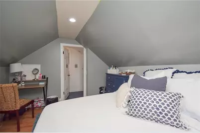 16 Vaughan Avenue #2, Newport, RI 02840 - Photo 22