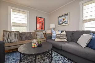 16 Vaughan Ave, Newport, RI 02840 - Photo 10