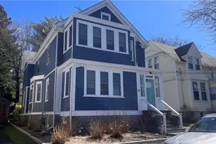 16 Vaughan Ave, Newport, RI 02840 - Photo 2