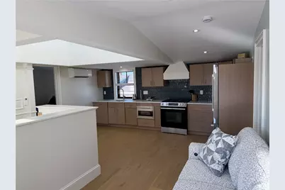 7 Dearborn Street #3, Newport, RI 02840 - Photo 24