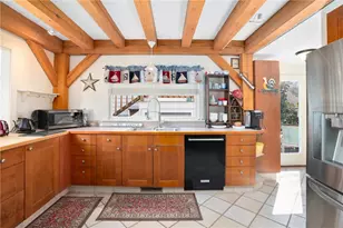 111 Beach St, North Kingstown, RI 02852 - Photo 14