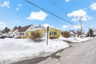 103 Harper Ave, Cranston, RI 02910 - Photo 4