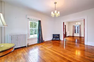 2952 E Main Rd, Portsmouth, RI 02871 - Photo 6