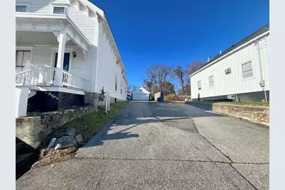 2952 East Main Road, Portsmouth, RI 02871 - Photo 40