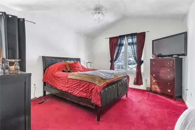 414 Rhode Island Avenue, Woonsocket, RI 02895 - Photo 18