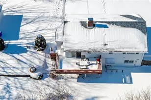 10 Hall St, West Warwick, RI 02893 - Photo 8