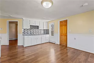 147 Warwick St, Woonsocket, RI 02895 - Photo 18