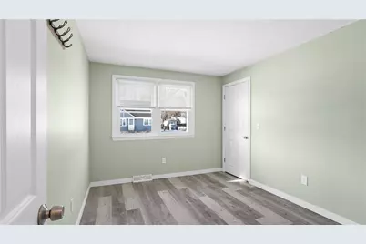 82 Primrose Drive, Warwick, RI 02818 - Photo 12