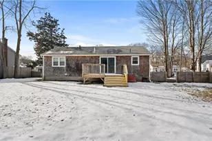 82 Primrose Dr, Warwick, RI 02818 - Photo 28