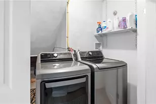 27 Great Oak Dr, Warwick, RI 02886 - Photo 28