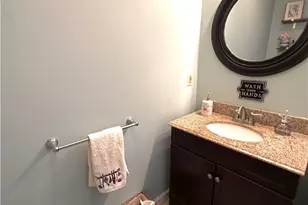 200 Heroux Blvd, Cumberland, RI 02864 - Photo 24