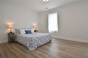 107 Coburn St, Warwick, RI 02889 - Photo 14