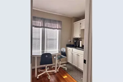 37 Rolfe Square #1, Cranston, RI 02910 - Photo 4