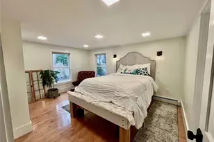 54 Isabelle Dr, Narragansett, RI 02882 - Photo 32