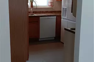 5 Barre Ct, Warwick, RI 02886 - Photo 28