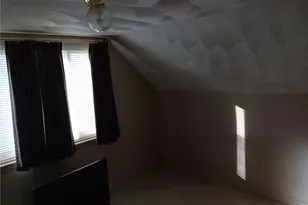 5 Barre Ct, Warwick, RI 02886 - Photo 12