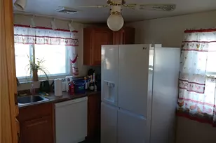 5 Barre Ct, Warwick, RI 02886 - Photo 4