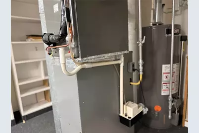 27 Shean Street, Cranston, RI 02920 - Photo 22