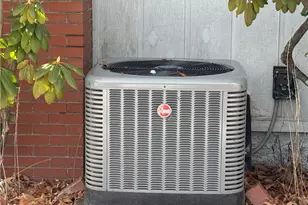 27 Shean St, Cranston, RI 02920 - Photo 24